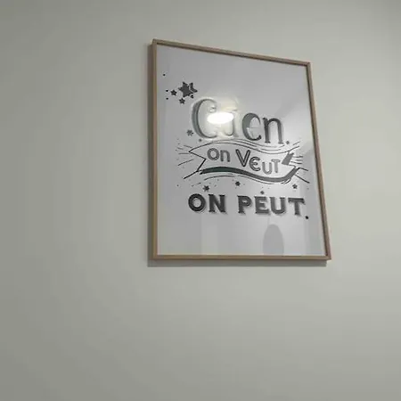 Maison De Avec Parking - Centre דירה