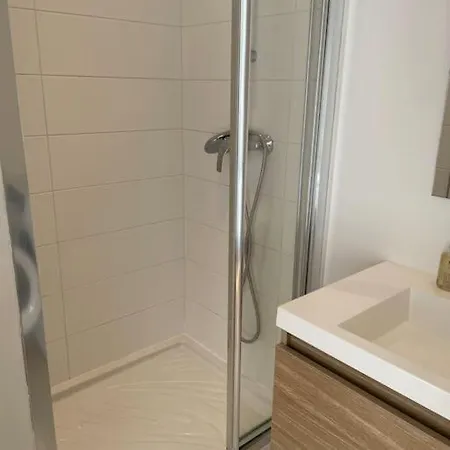 Appartement Maison De Avec Parking - Centre